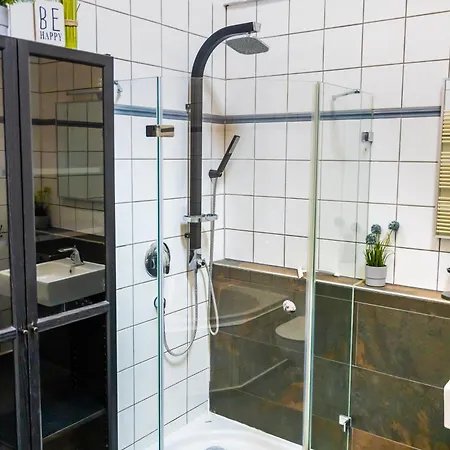 Apartment Grosse Monteurunterkunft 'all-inn' Bei In Ebersheim Mainz